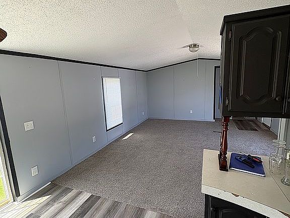 3rd image of 4922 Ester Dr