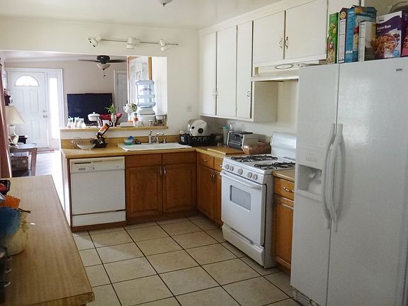 2nd image of 13425 Herron St