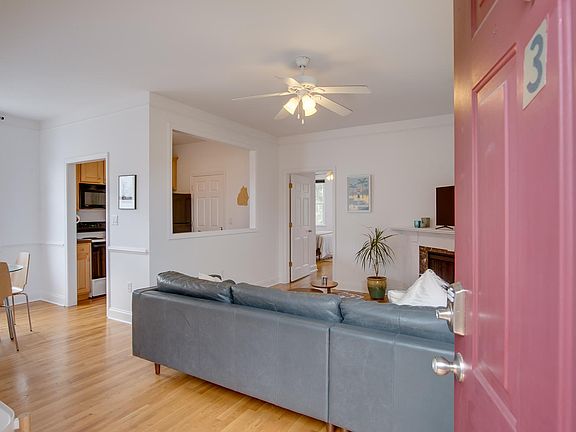 Bright and spacious open concept living