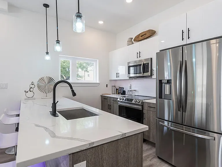 2200 N 11th St #2D — Photo 3