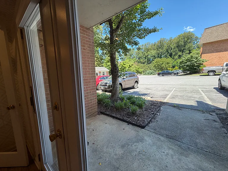 Forestbrook Apartments — Photo 63