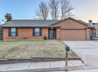 2904 Fairfield Dr, Edmond, OK 73012