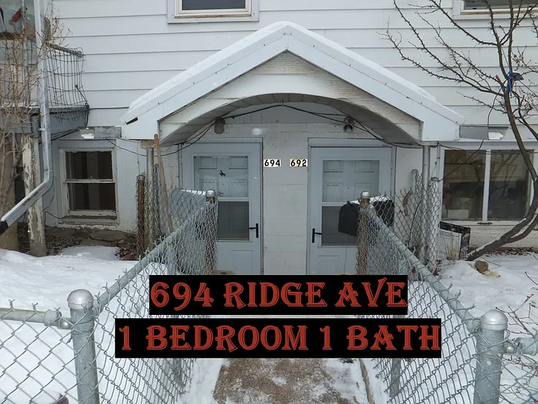 694 Ridge Ave — Photo 1