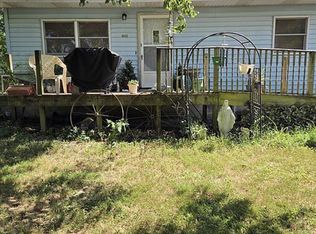 643 S Division St, Pocahontas, IL 62275