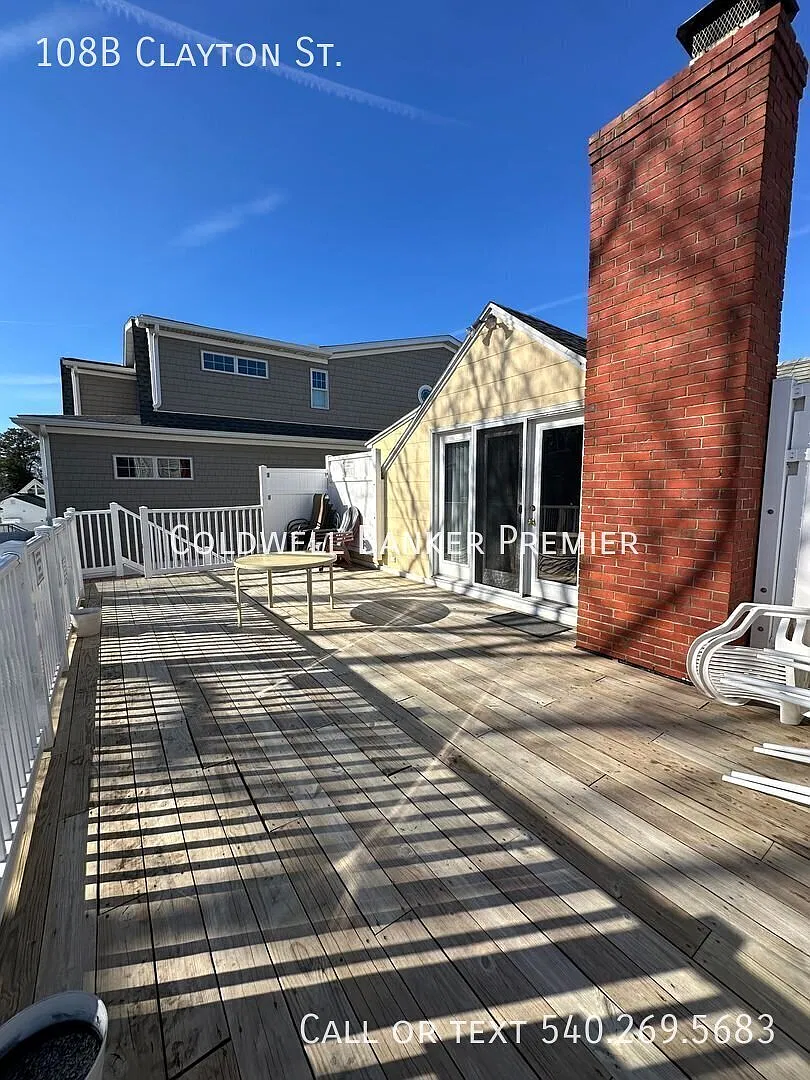 Dewey Beach Seasonal Town-home — Photo 2