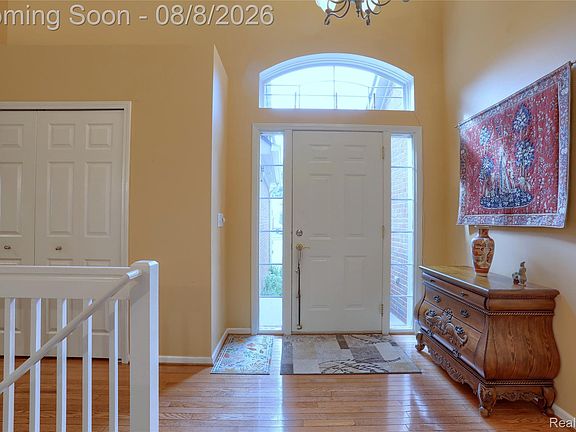 4th image of 3845 Arbor Dr