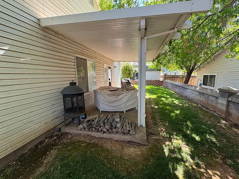 1141 W 360 N #4 — Photo 17