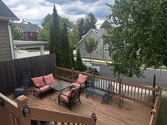 2nd image of 504 Washington COURT