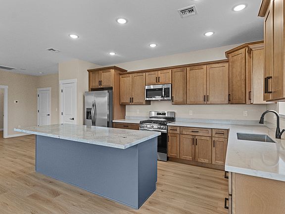 7th image of this home