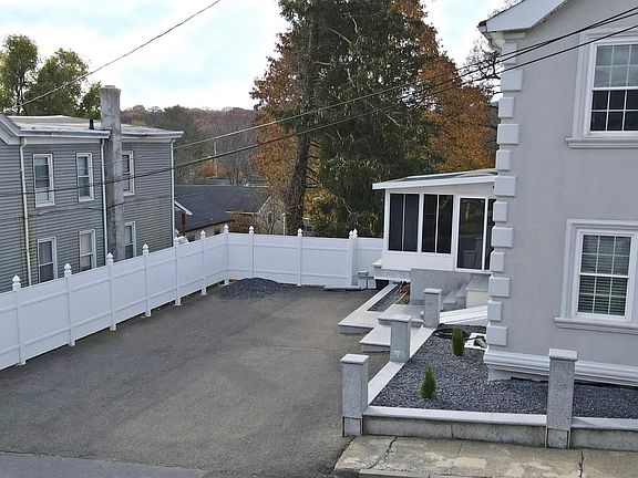 3rd image of 32 Mcdonald Street