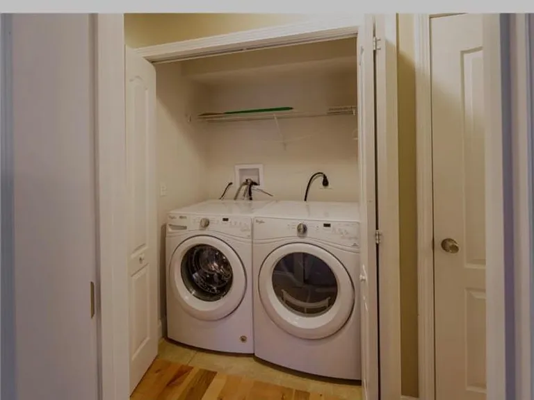Washer Dryer Downstairs