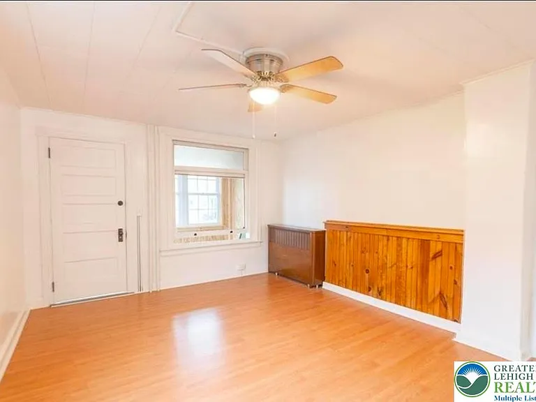 1014 Hoe St — Photo 4