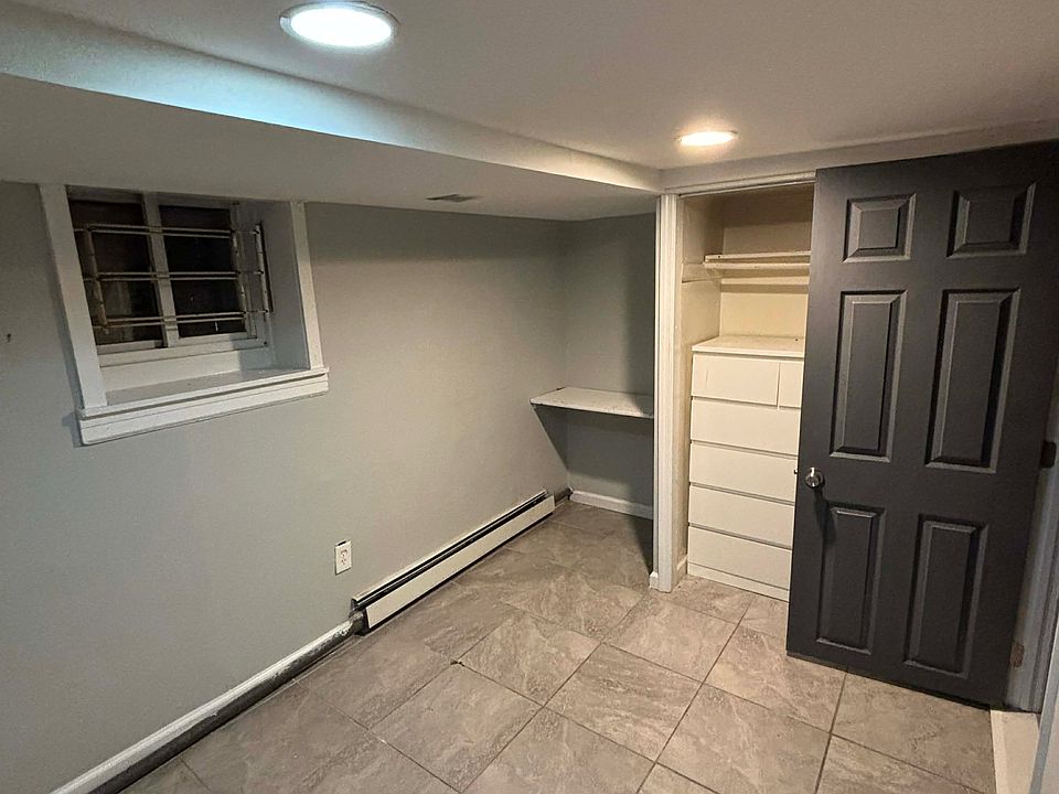 1st image of 353 Underhill Ave Floor 1