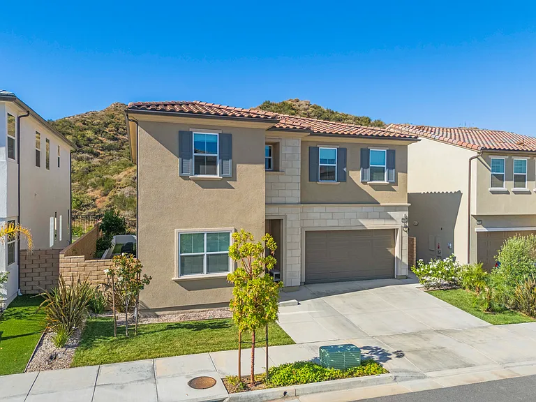 19212 Blackthorn Dr — Photo 65
