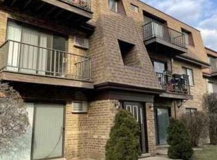 3631 Salem Walk APT B-2, Northbrook, IL 60062