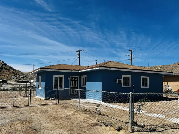 13757 Benton St, Trona, CA 93562