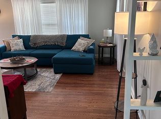 1408 SW Amhurst Rd, Topeka, KS 66604