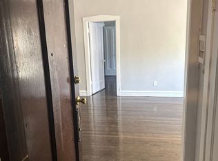 SPACIOUS 2 BEDROOM APARTMENTS AVAILABLE, Chicago, IL 60637