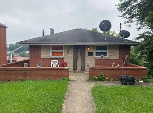 702 Large Ave, Clairton, PA