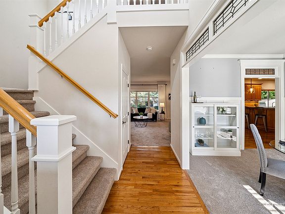 5th image of 14323 116th Avenue E