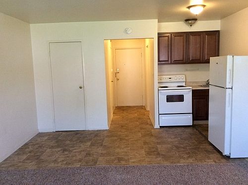 2nd image of 6055 W Appleton Ave APT 3