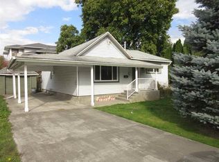 46249 2nd Ave, Chilliwack, BC V2P1T1