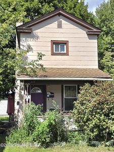 215 Park St, Honesdale, PA, 18431