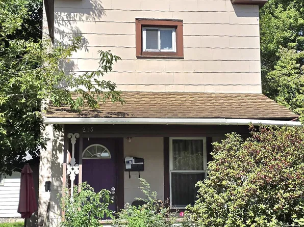 215 Park St, Honesdale, PA 18431