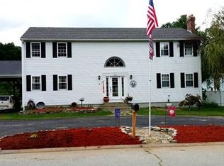 9 Windward Dr, Oxford, MA 01540