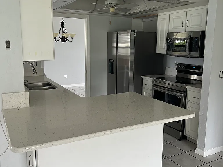 3116 SE 11th Ave — Photo 2