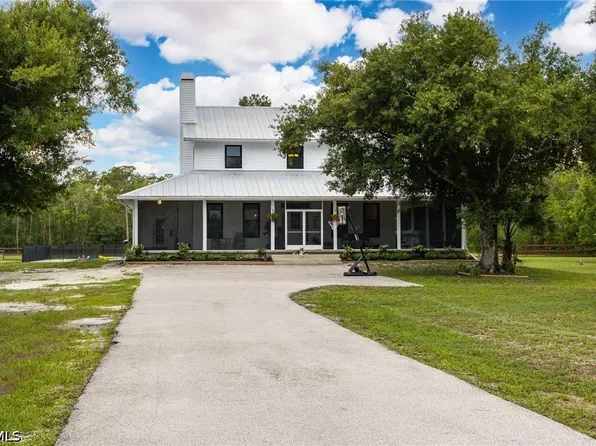 11790 Fox Hill Rd, North Fort Myers, FL 33917