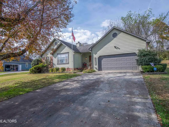 442 Dairy Ln, Lenoir City, TN 37772