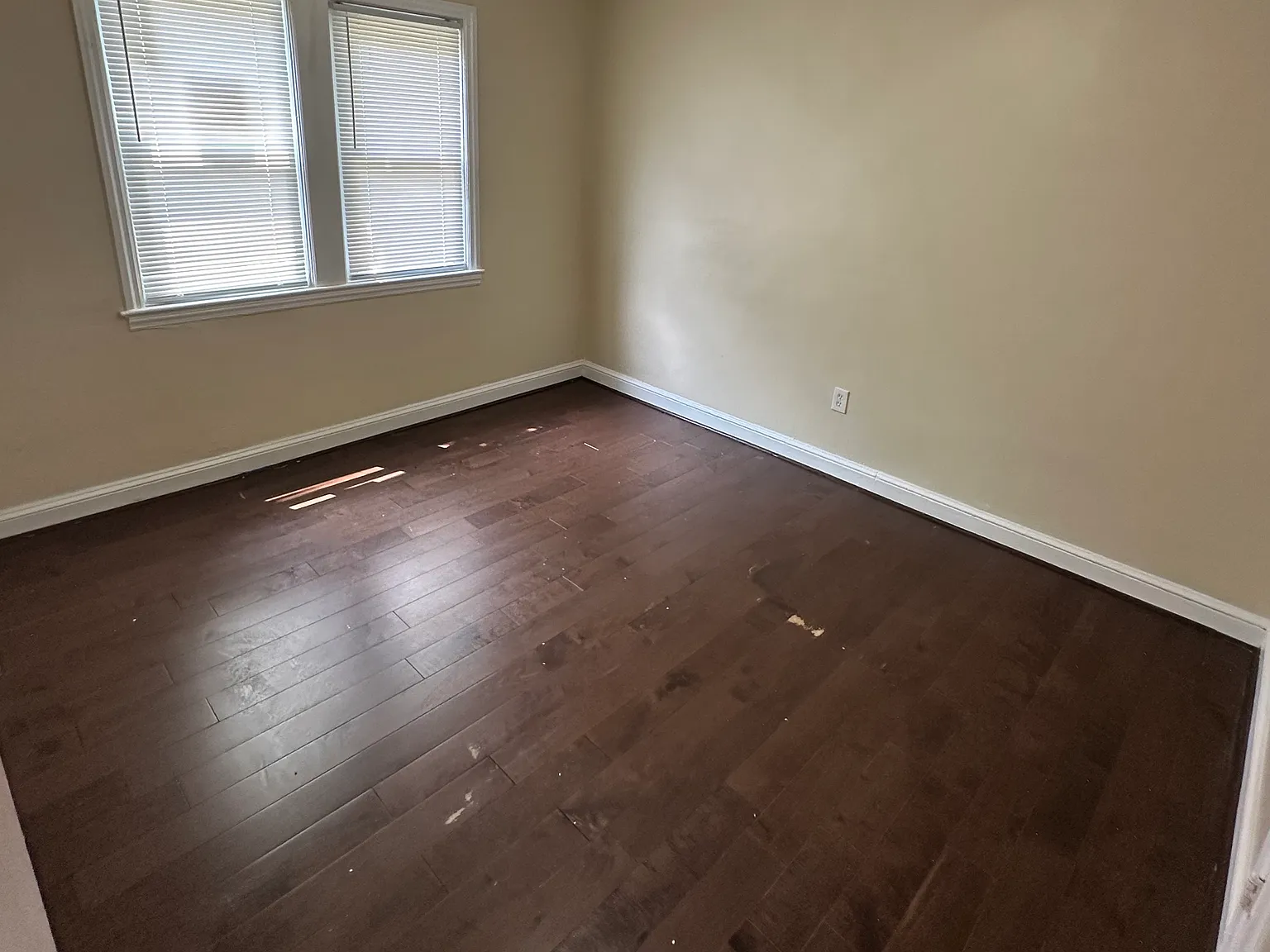 3711 W Franklin St — Photo 4