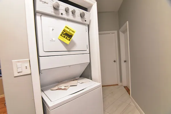 Rented by Clove Realty LLC | media 9