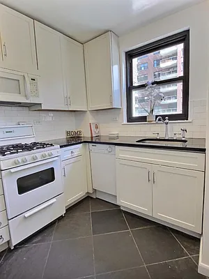 Sold by Douglas Elliman | media 9