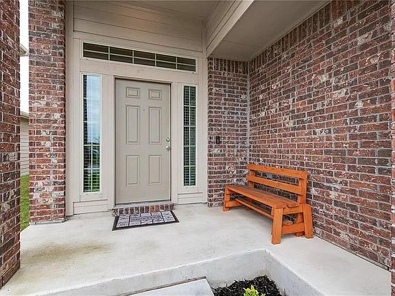 3rd image of 12211 Stoneridge Gap Ln