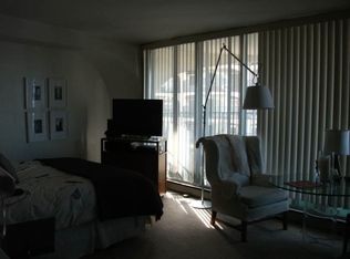 300 N State St, Chicago, IL 60654