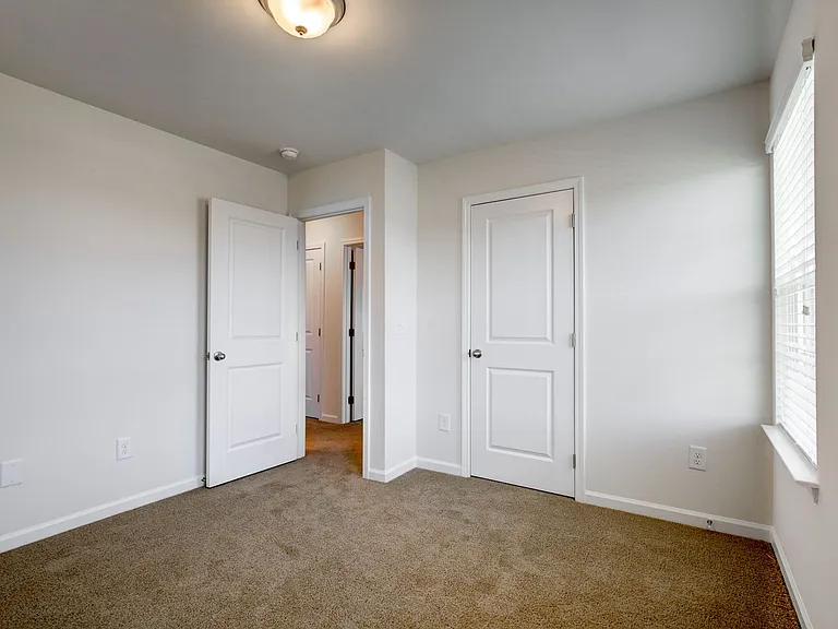 1171 Kerr St — Photo 20