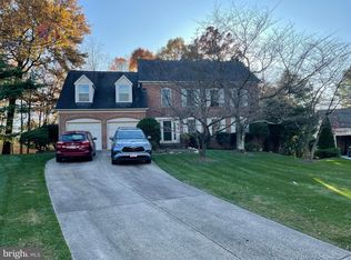 918 White Pine Pl, Rockville, MD 20854
