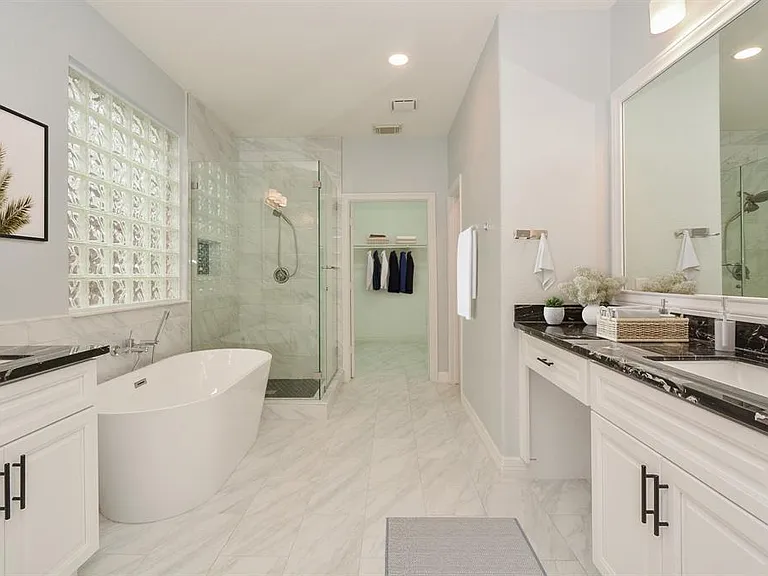 6102 Meadowstream Ct — Photo 8