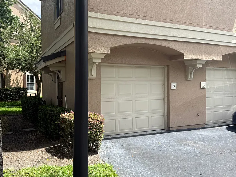 14229 Falls Church Dr #DRIVE1717 — Photo 2