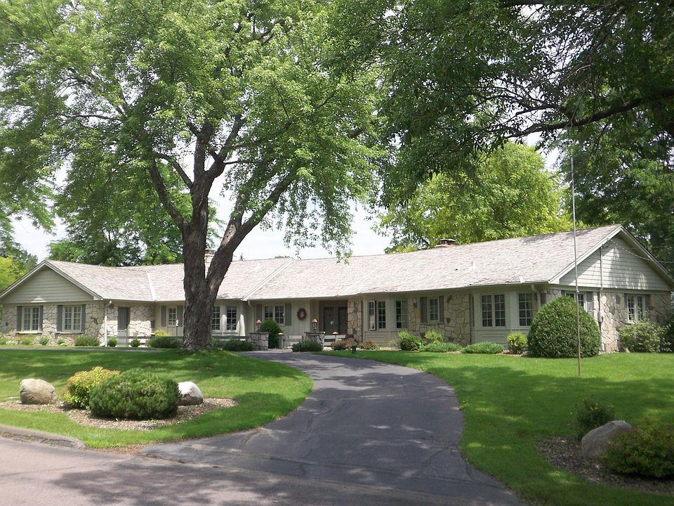 1st image of 1180 Heritage Ln