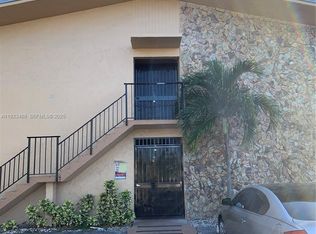 206 NE 3rd St APT 10, Hallandale Beach, FL 33009