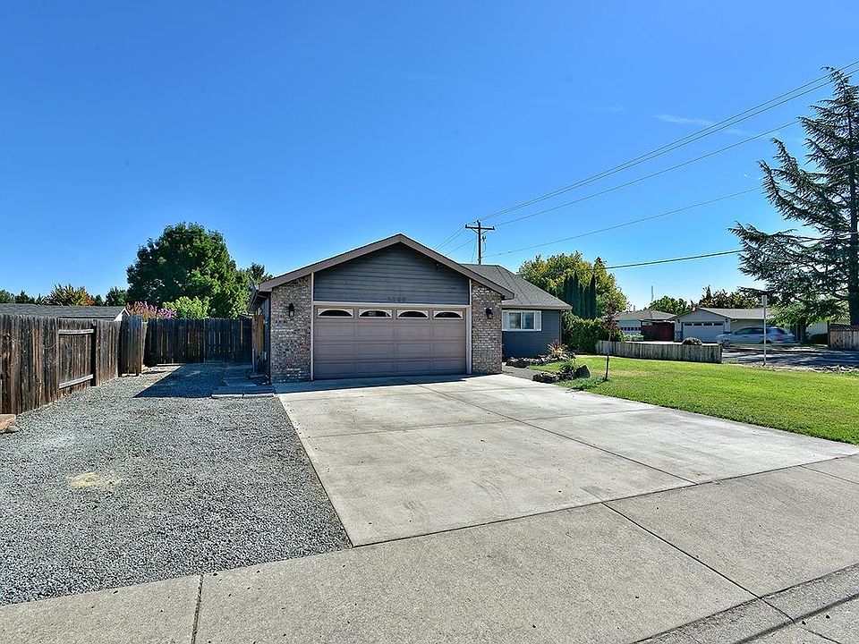 1st image of 1380 Circle Wood Dr