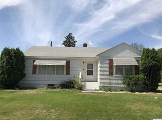 1525 Goethals Dr, Richland, WA 99354