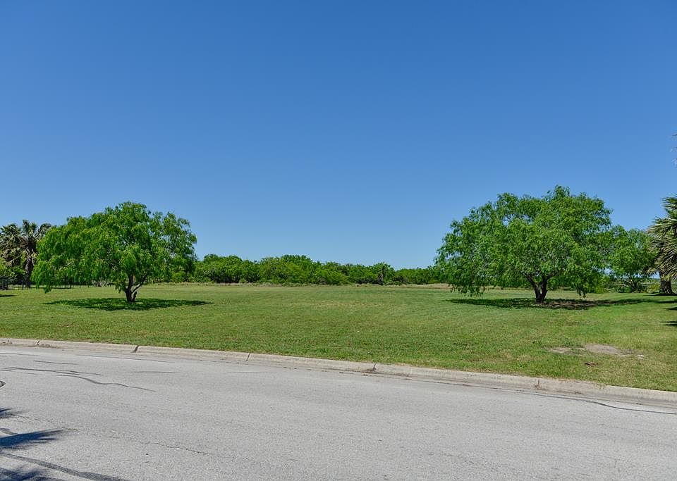 1st image of 56 Laguna Madre Dr