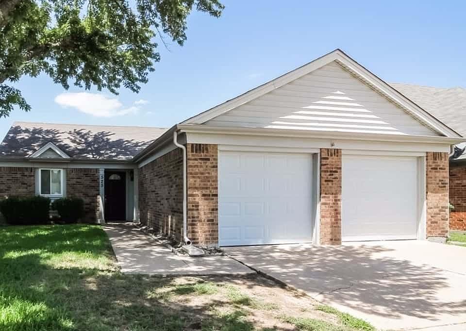 1st image of 525 Nightshade Dr