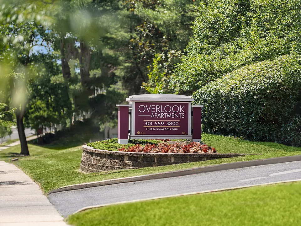 Overlook Apartments