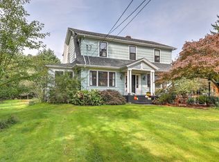 54 School St, Rehoboth, MA 02769