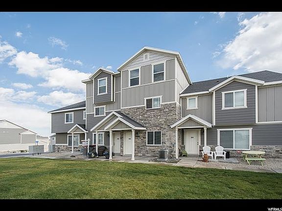 3rd image of 14412 S Ferndale Way